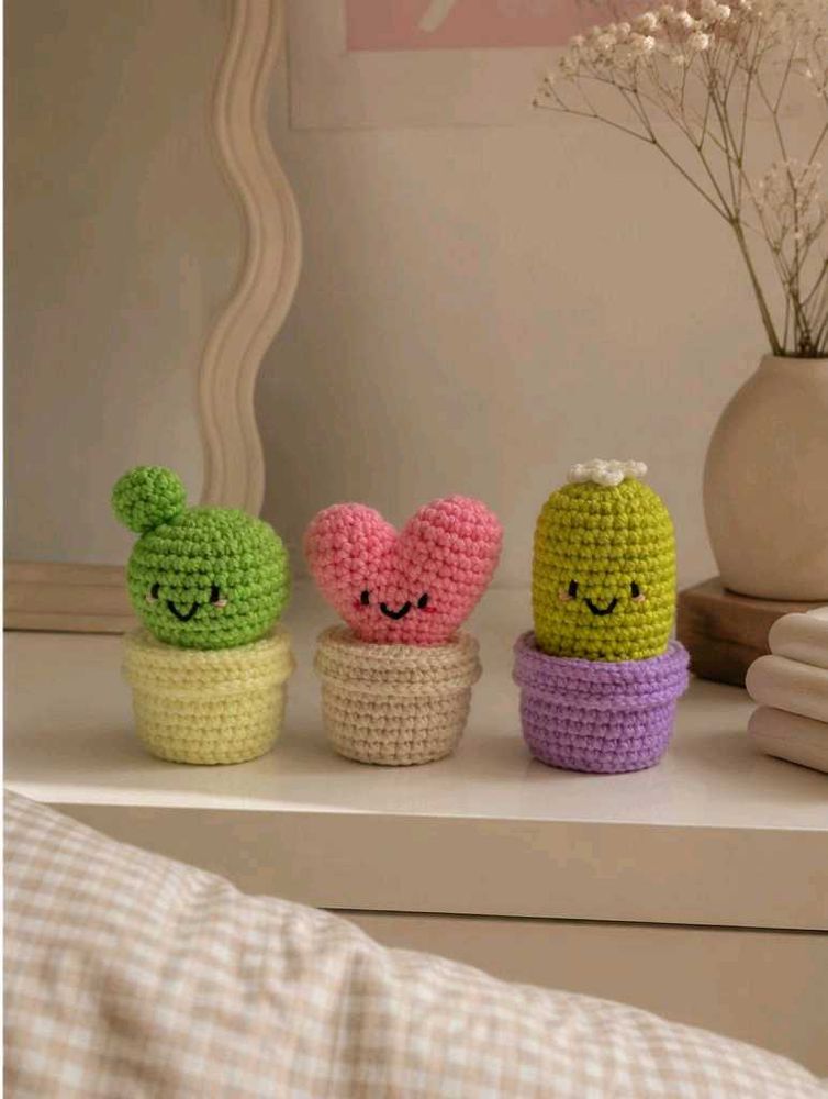 Cute Crochet Cactus Figurines Set