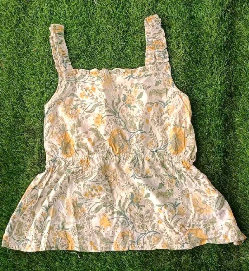 💐Floral Ruffle Top💐