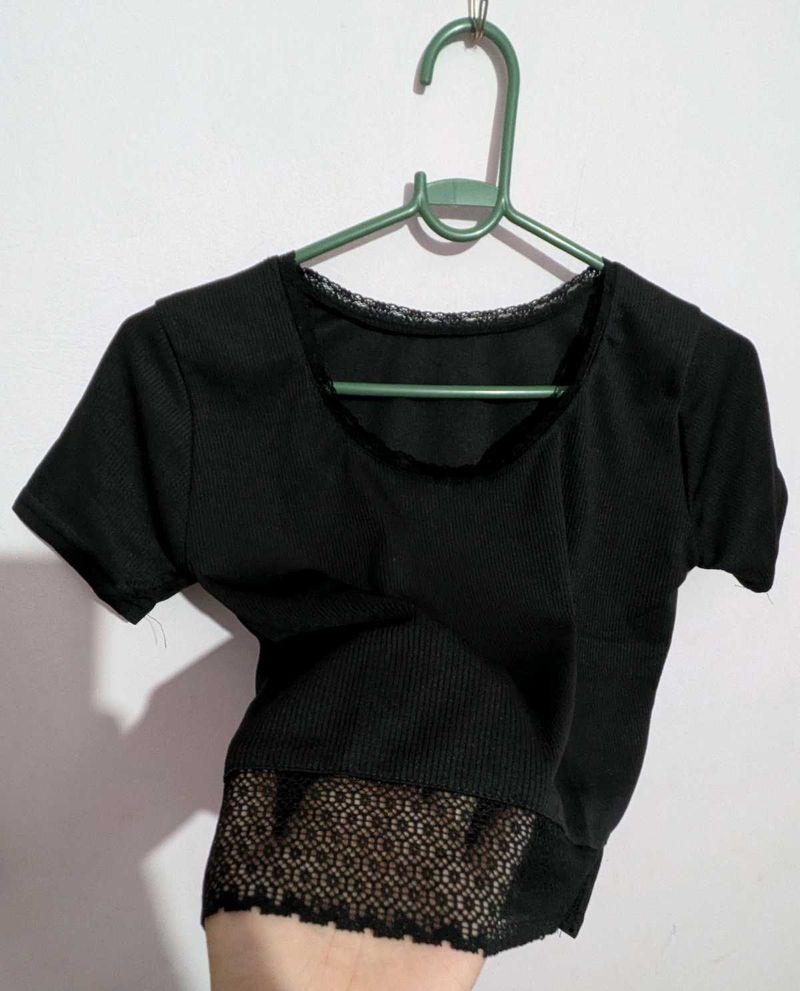 Black lace trim crop top
