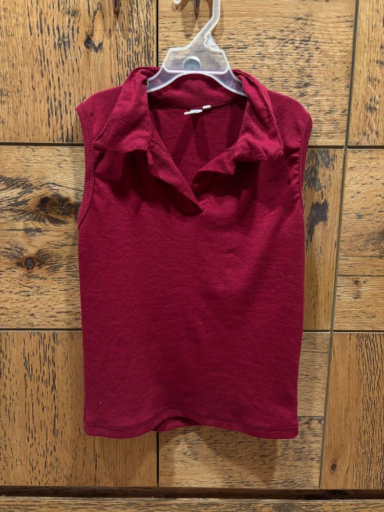 Sleeveless Collared Red Top