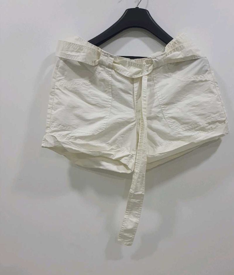Classic White Cotton Shorts