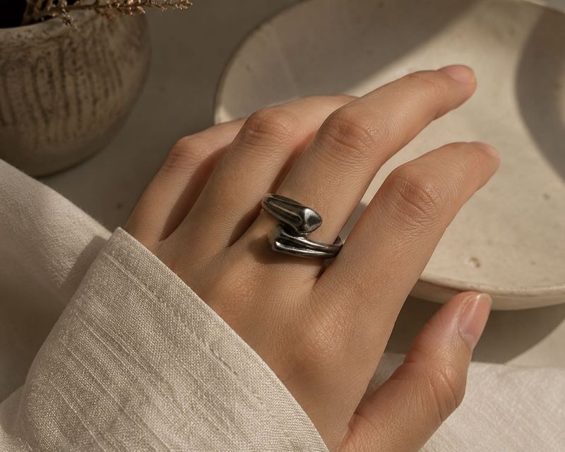 Minimalist Ring