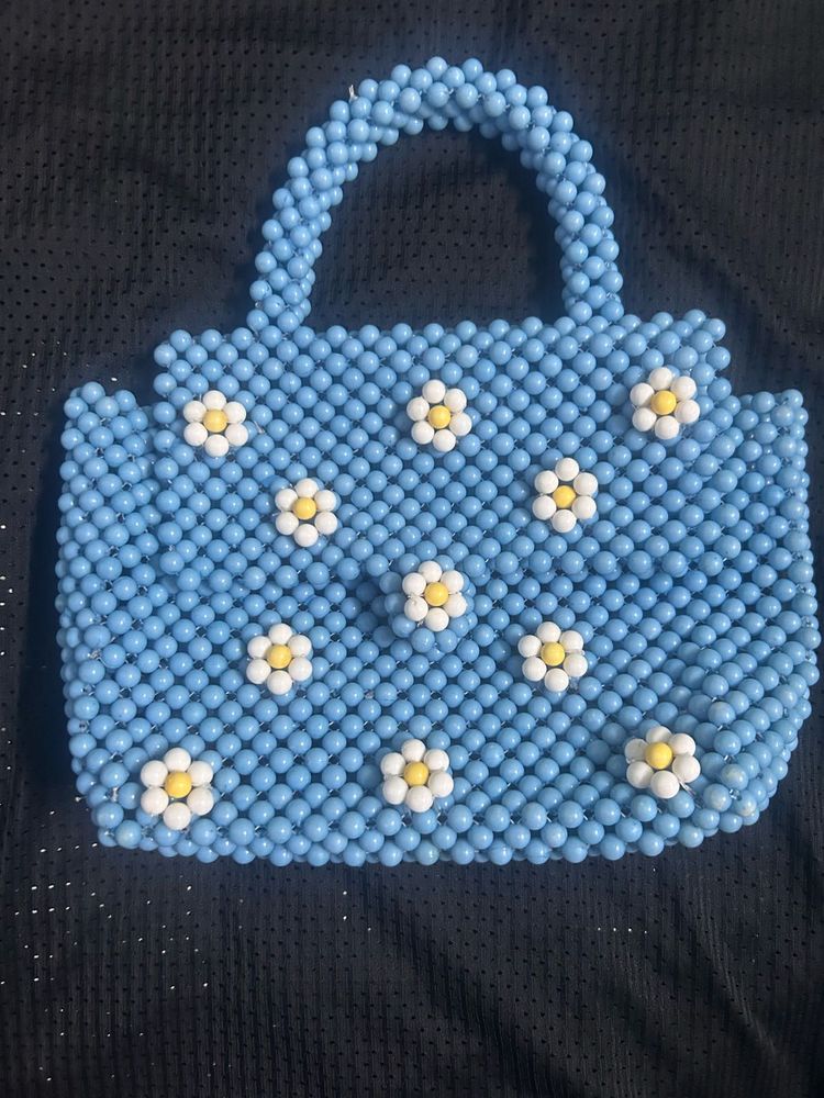 Cute Blue Beaded Daisy Handbag