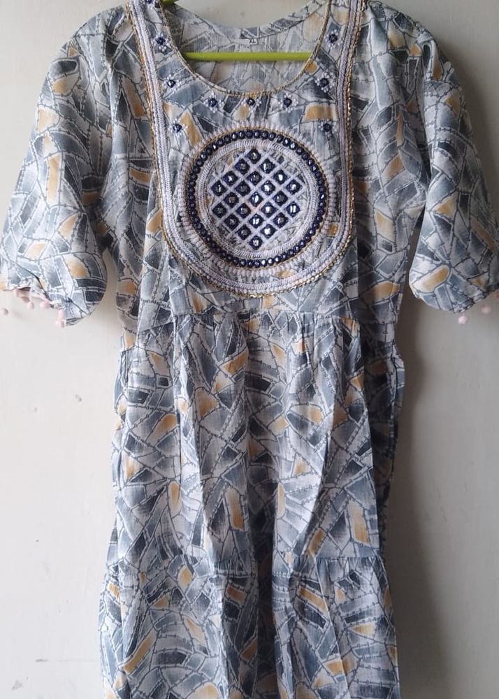 Aesthetic Womens Kurti