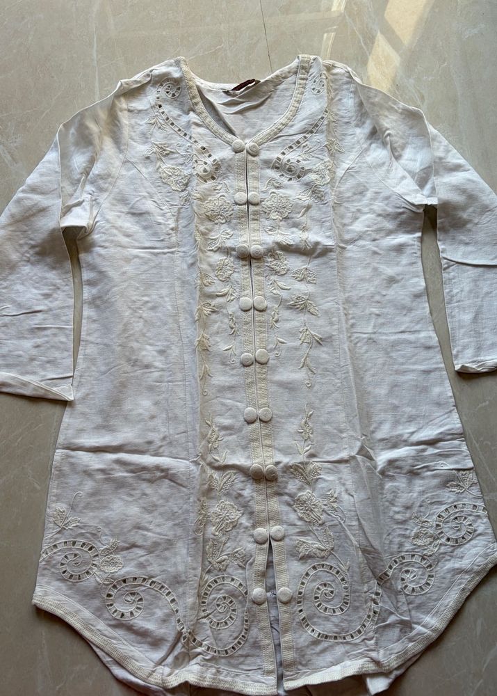 Elegant White Embroidered cutwork tunic
