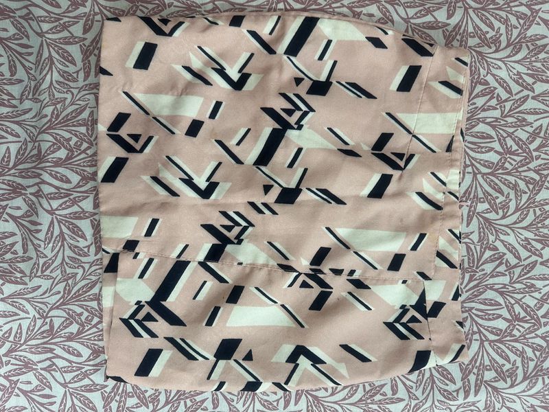 Pink Geometric Print Skirt