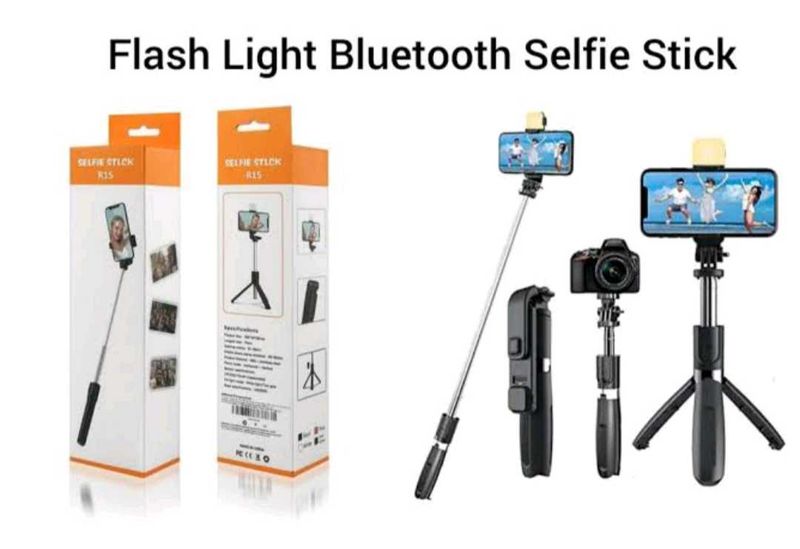 Selfie Stick R15 With Tripod And Flashlight Remote