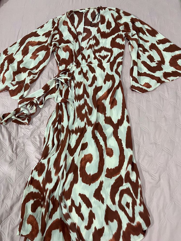 Stylish Wrap Dress with Animal Print