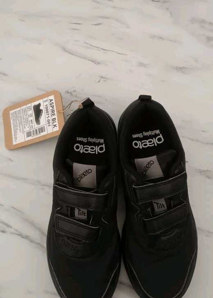 Plaeto Aspire Black Shoes