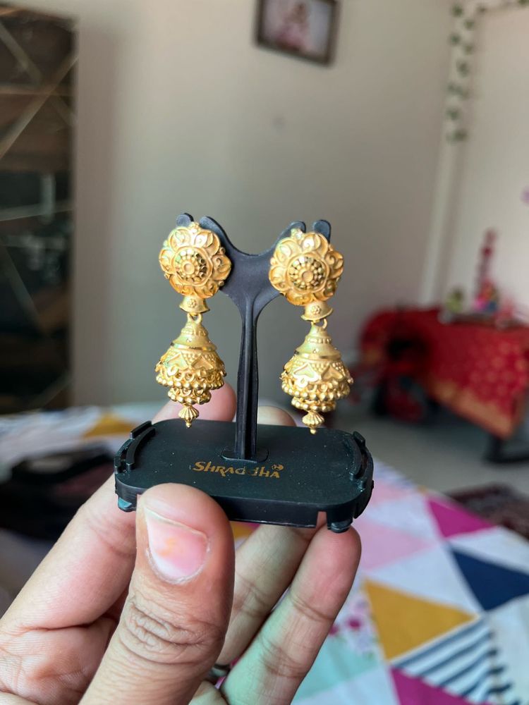 Exquisite Gold Jhumka Earrings