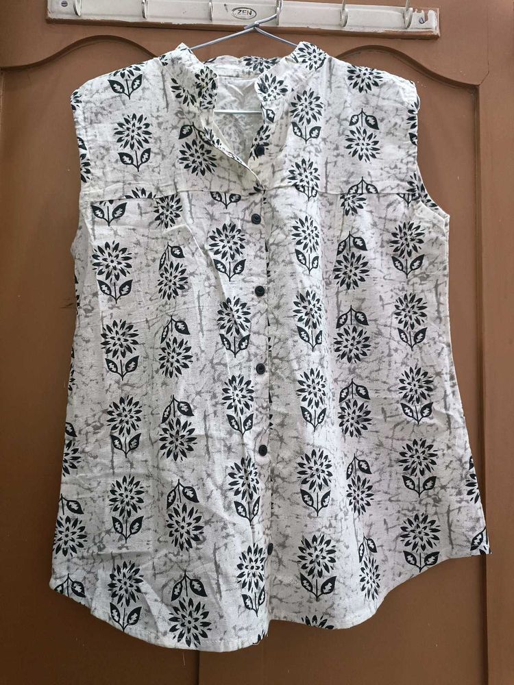Vintage Sleeveless Floral Shirt