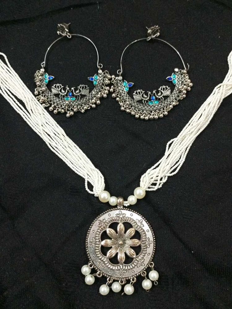 Necklace and Earring Set