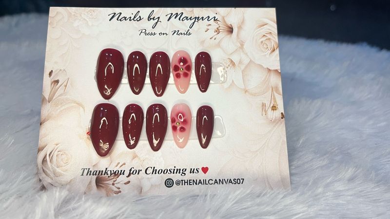 offer price Press-On Nails Set - Burgundy Floral