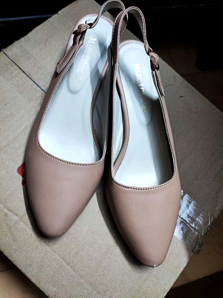 Elegant Nude Slingback Heels