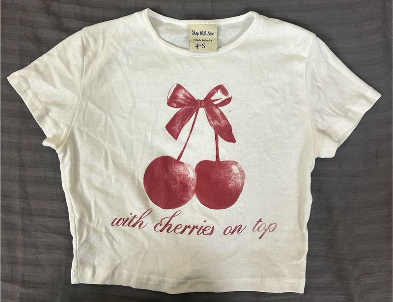 Cherry Print Cropped Tee🍒