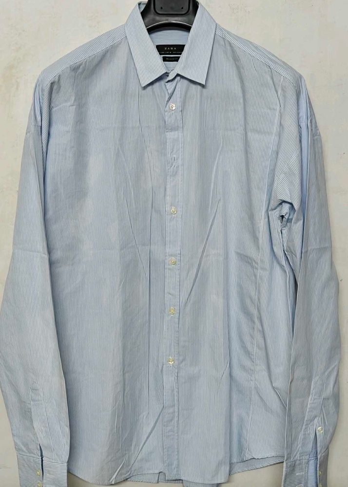 ZARA Men's Light Blue Striped Dress Shirt