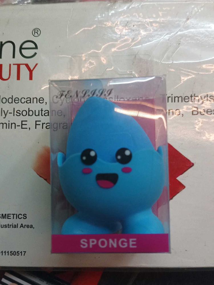 Cute Blue Makeup Sponge