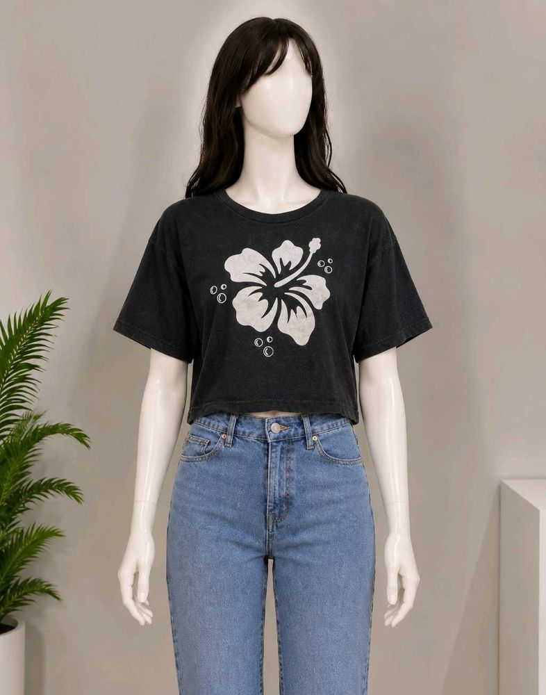 Graphic Print Cropped T-Shirt