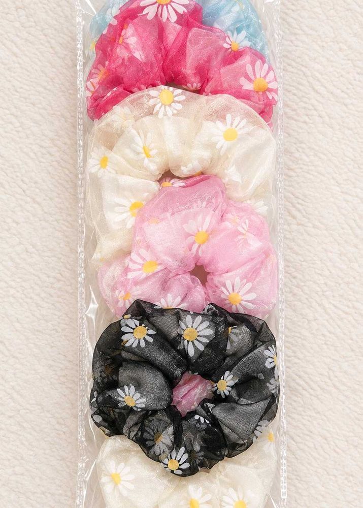 Daisy Print Scrunchie Set