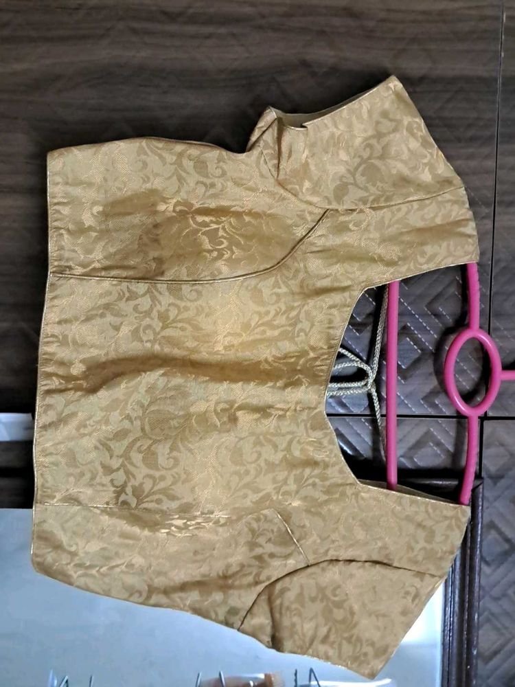 NEW Golden Brocade Padded Stitched Blouse