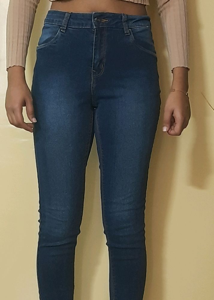 Stretchable Jean