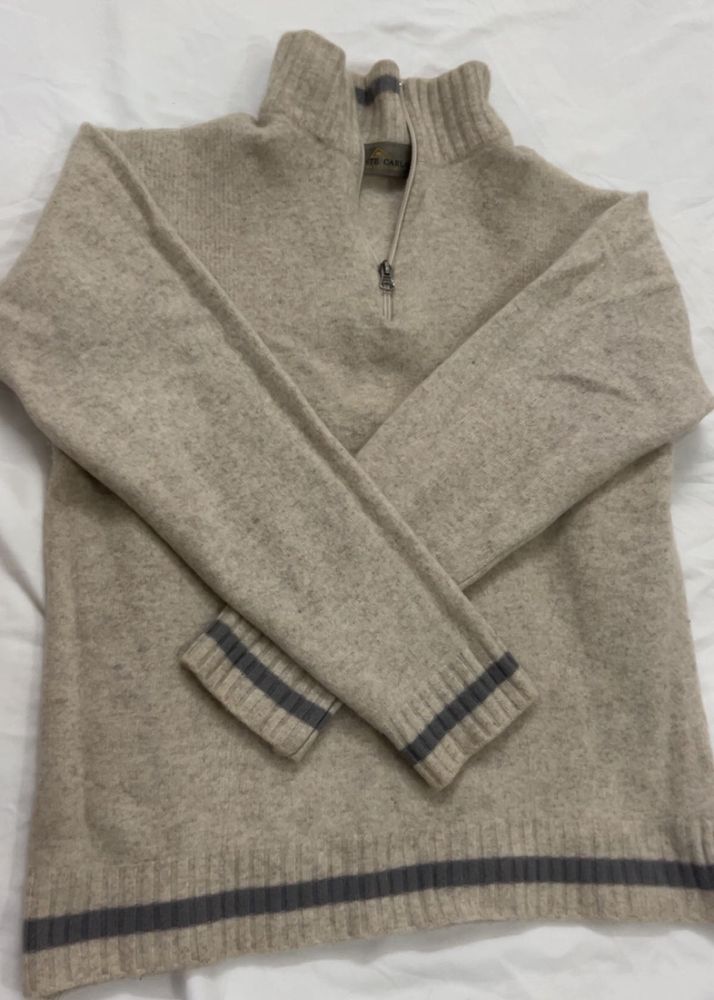 unisex’s Quarter Zip Sweater