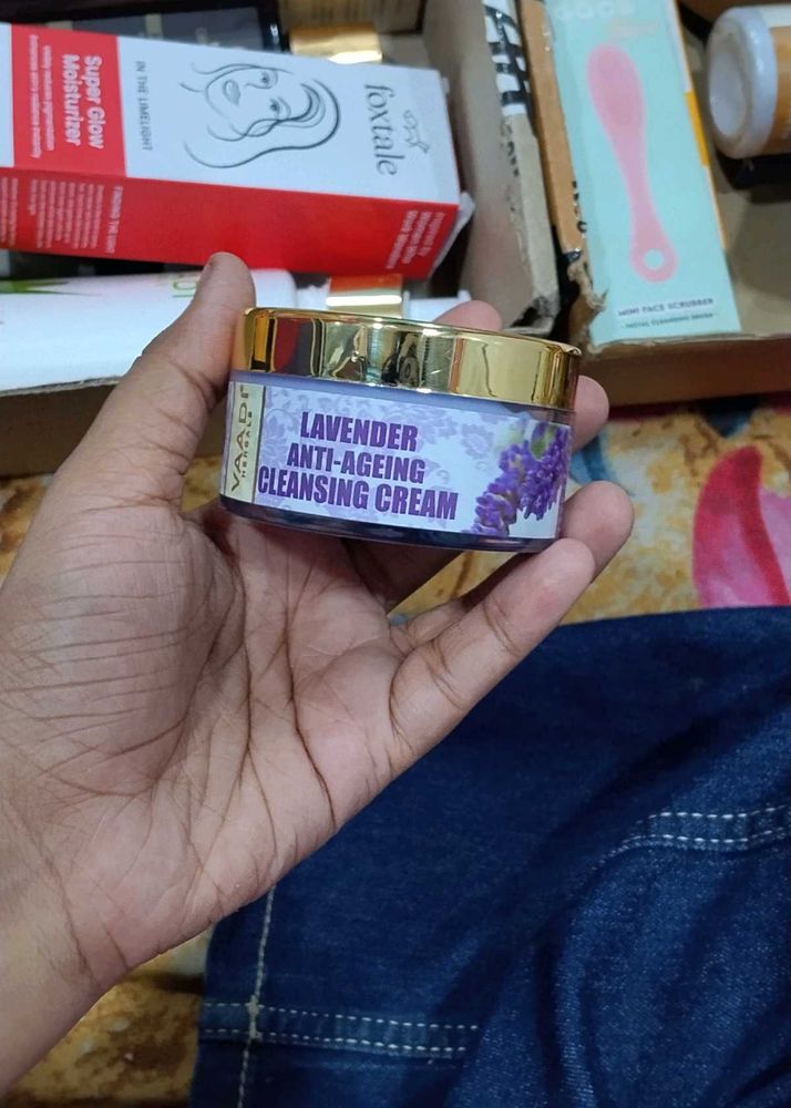 Vaadi Herbals Lavender Cleansing Cream