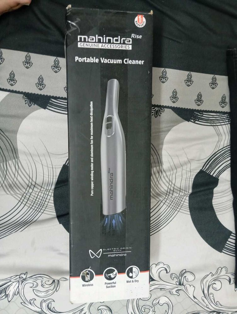 Mahindra Portable Wireless  Vacuum Cleaner