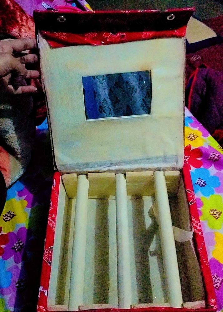 New Beautiful Bangle Box