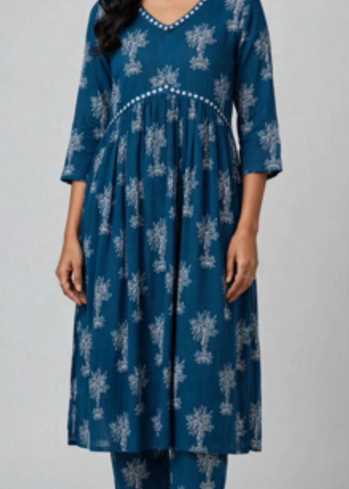 Embroidered Teal Kurta