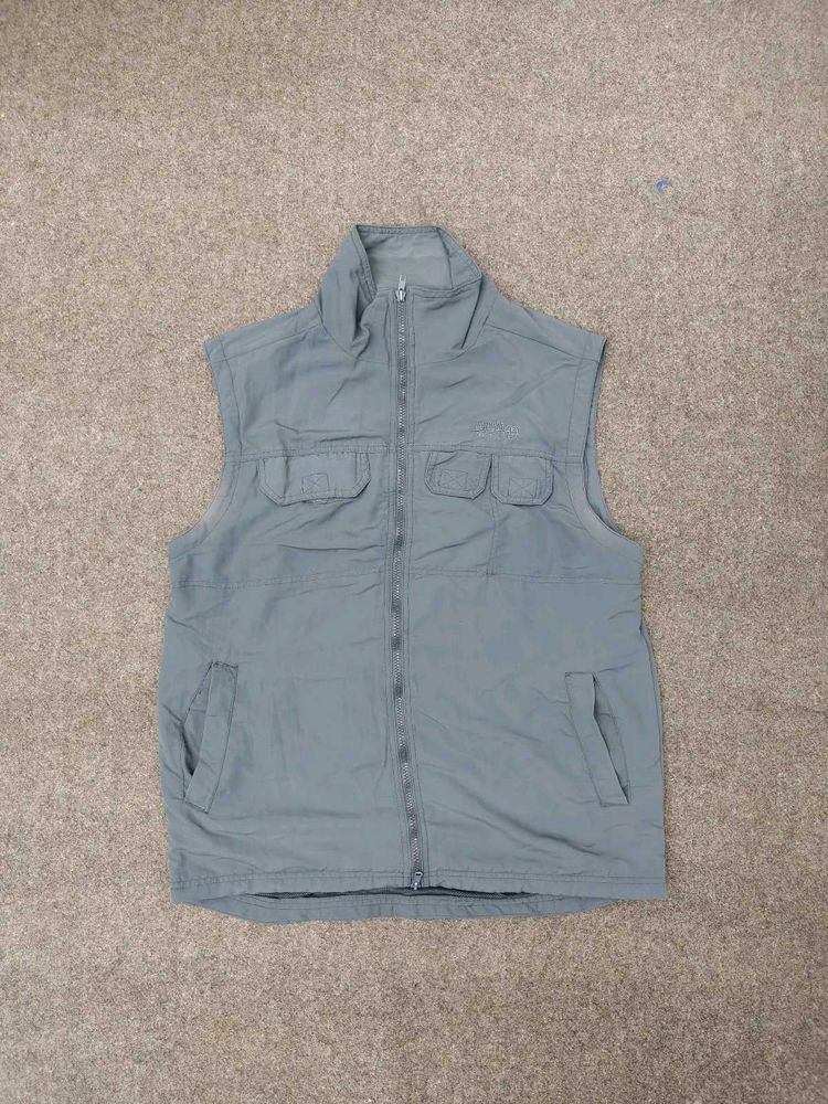 Stylish Sleeveless Vest for Men