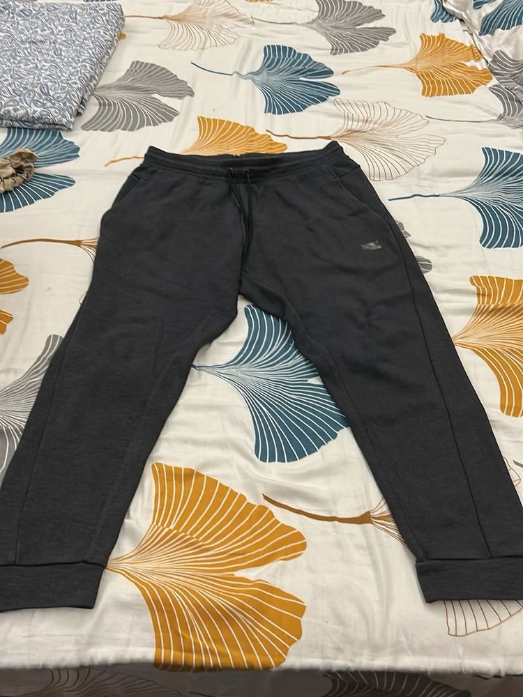 dark grey Nike joggers