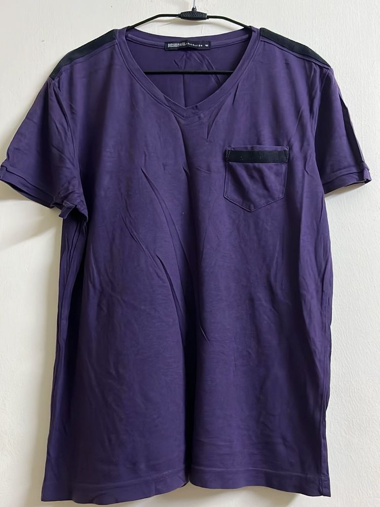 Men's V-Neck T-Shirt with Pocket