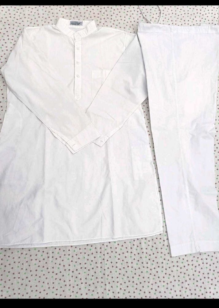 Men's White Kurta and Pajama Set