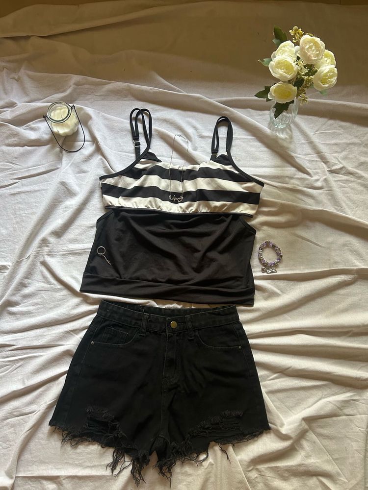 striped cami top,black shorts &amp; jewelry