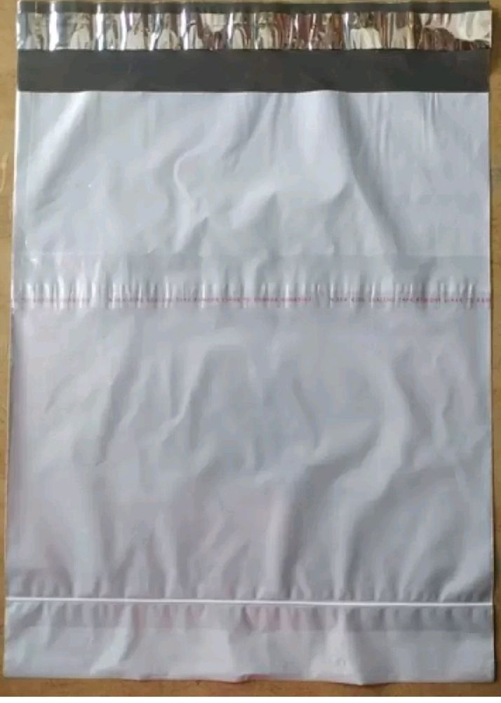 16 Shipping Bags