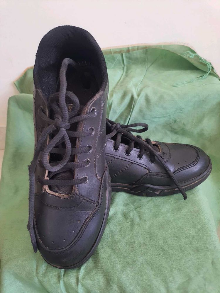 Boys School Shoes Black