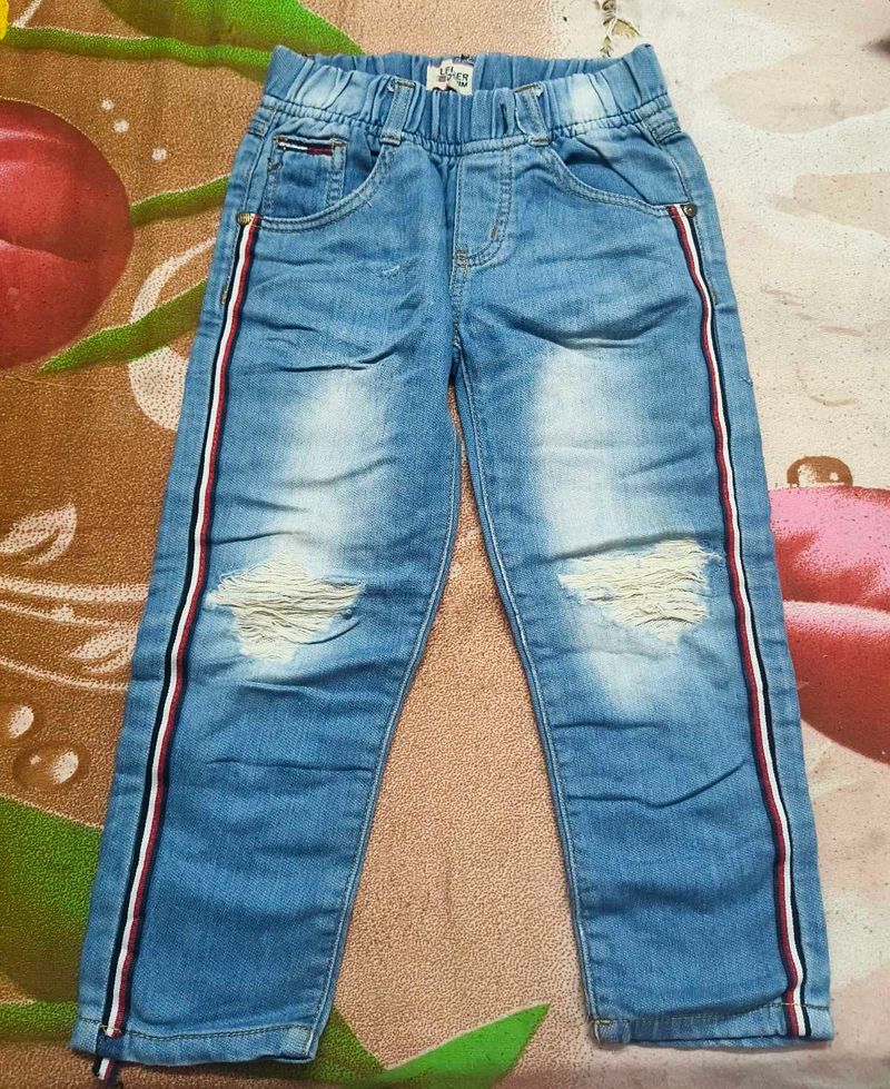 Stylish Distressed Denim Jeans for Girls