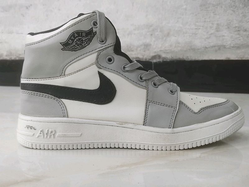 Jordan Mens Shoe