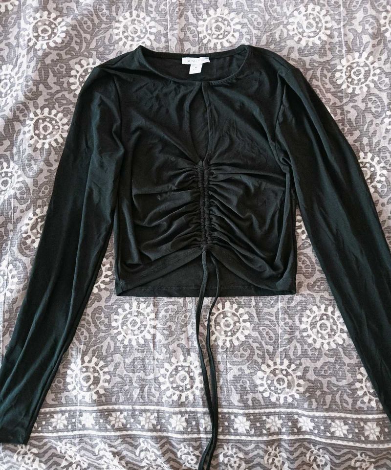 Chic Ruched Long Sleeve Top