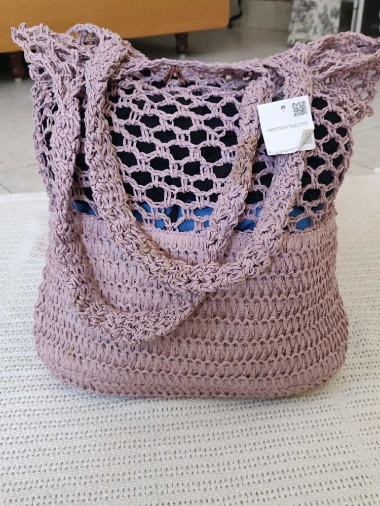 Chic Crochet Tote Bag