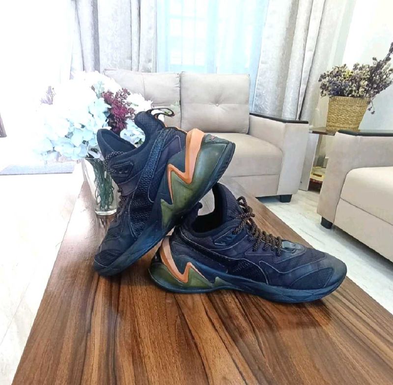 puma original LQDCELL(UK SIZE 9.)