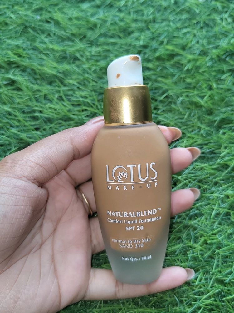 LOTUS LIQUID FOUNDATION