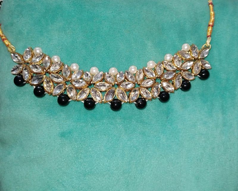 Black Kundan Choker