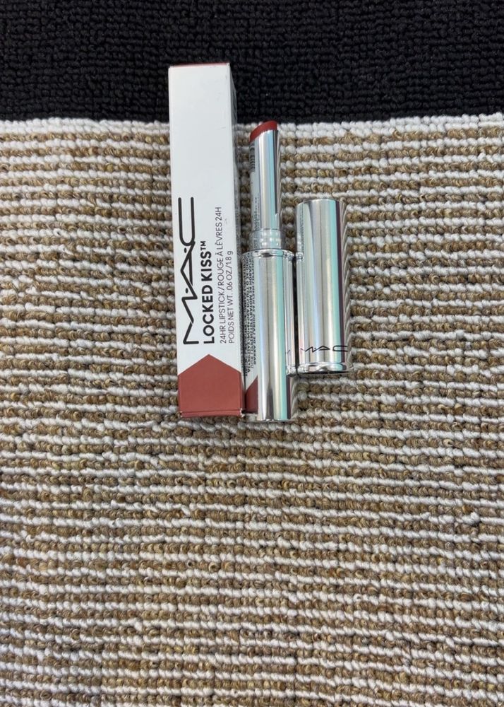 MAC Locked Kiss Lipstick