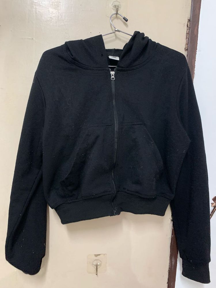 Black Cropped Zip-Up Hoodie