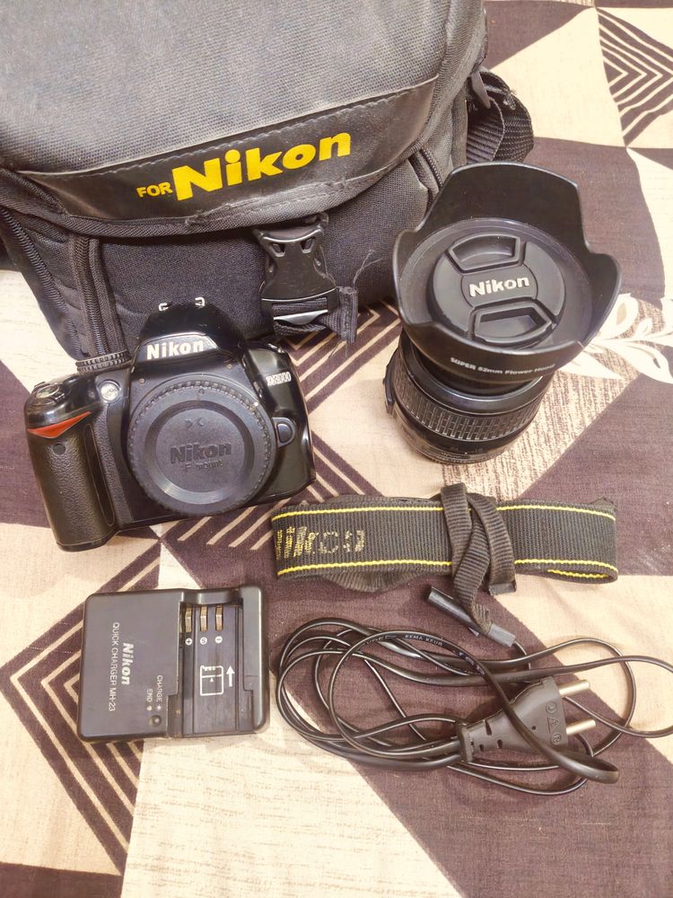 Dslr Camera Nikon D3000 Good Condition
