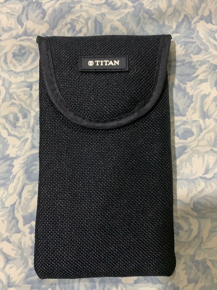 Titan Eye Glasses Amazing Cover