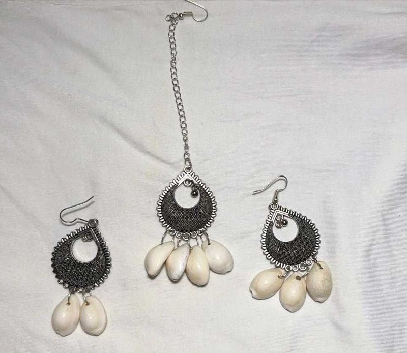 Shell Earrings &amp; Maangtika Set