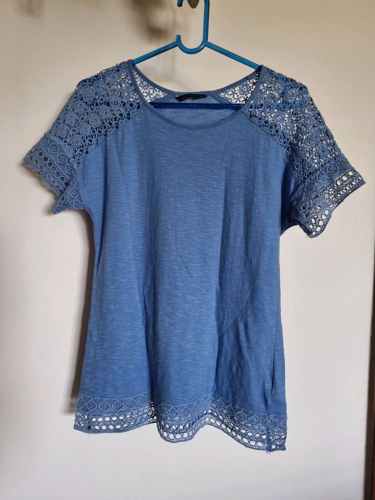 Marks &amp; Spencer Blue T SHIRT w Crochet 36"
